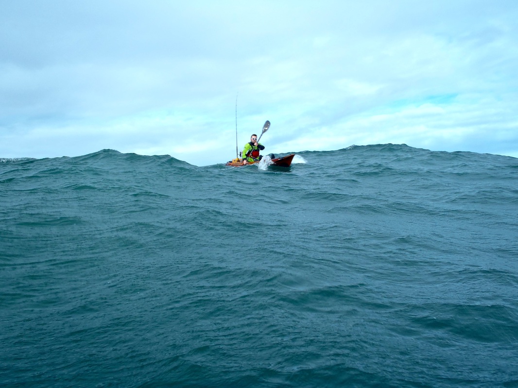 Paddling the RTM Abaco 4.20 in swell